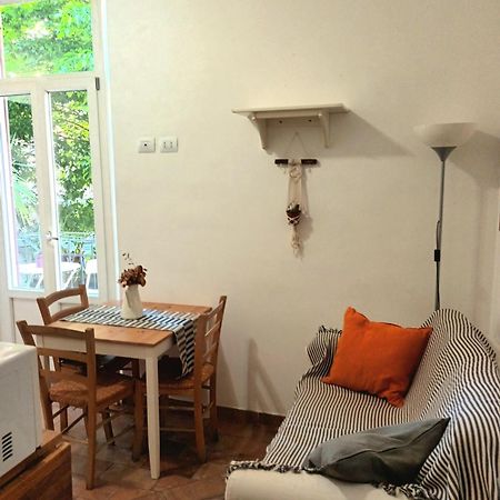 The Florence Nest ภายนอก รูปภาพ